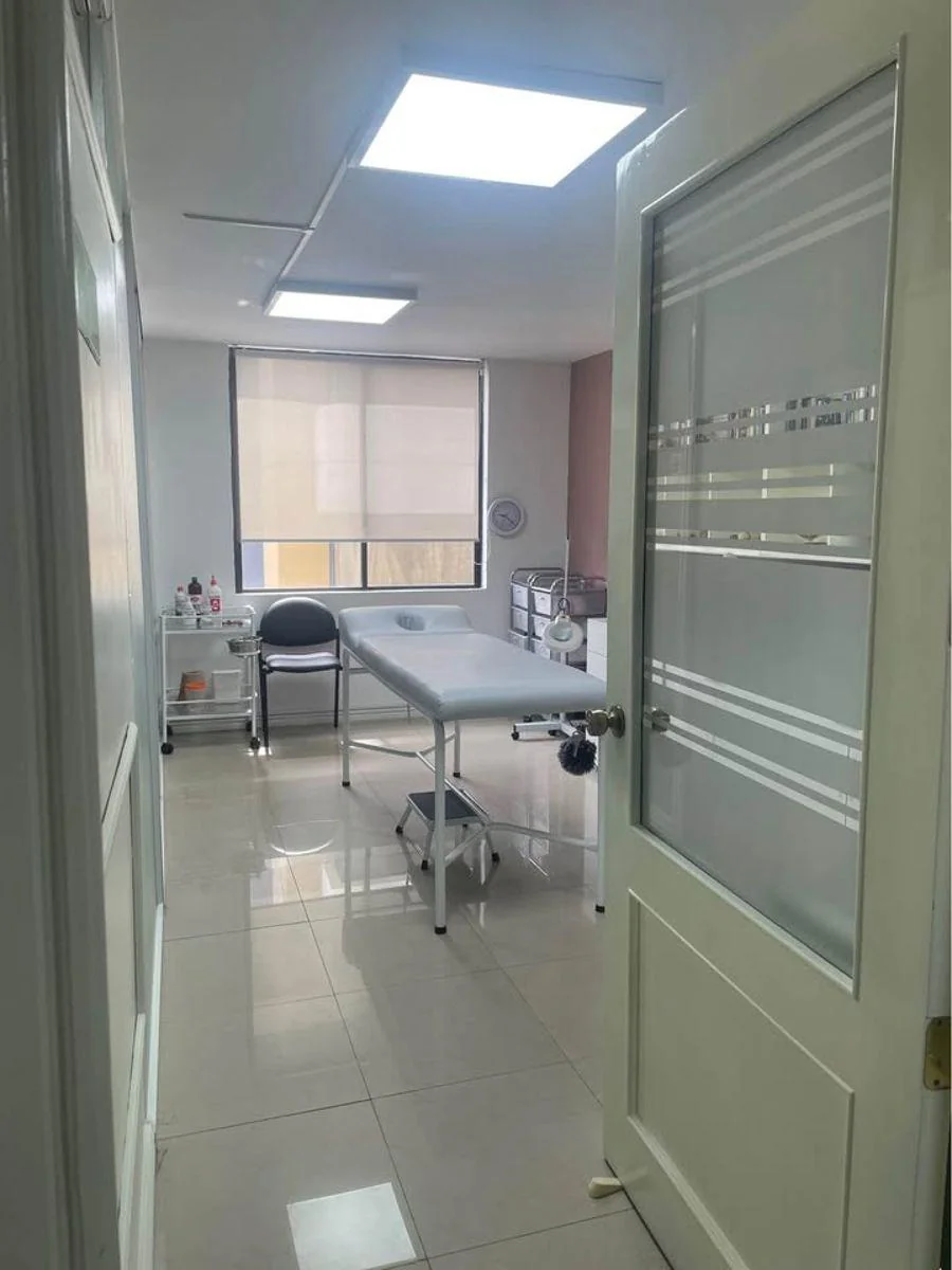 Gran Oportunidad, Espectacular Oficina, Centro Norte Quito, en Venta, 93 m² Total — imagen 4