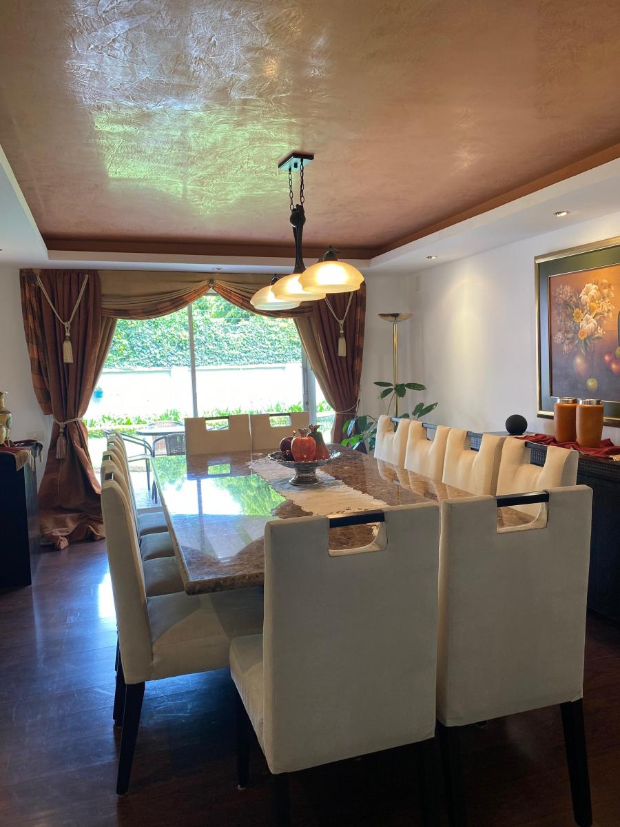 Hermosa Casa Venta Moderna Cumbayá. Provincia de Pichincha — imagen 4