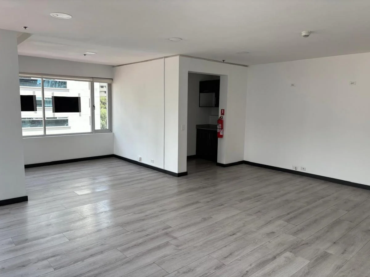 Mga / Venta Oficina, Piso 5, La Carolina — imagen 3