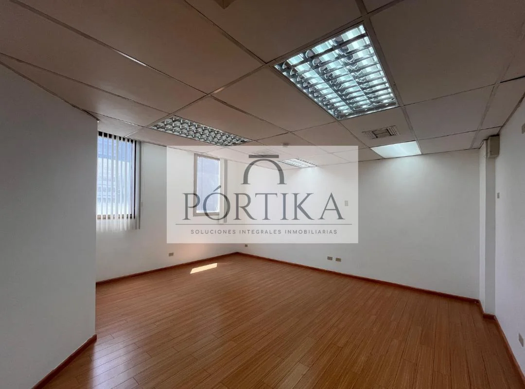 Venta Oficina - Torres del Rio - Centro Guayaquil, Guayas — imagen 3