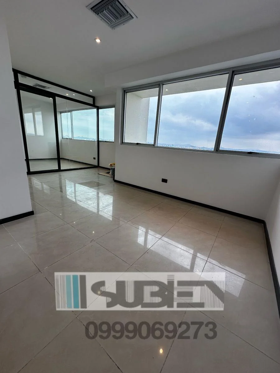Vendo Alquilo Oficina Trade Building Junto Mall del Sol Guayaquil Linda Vista Parque Area Gerencial, Guayas — imagen 5