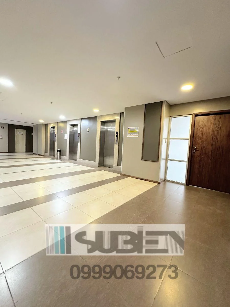 Vendo Alquilo Oficina Trade Building Junto Mall del Sol Guayaquil Linda Vista Parque Area Gerencial, Guayas — imagen 4