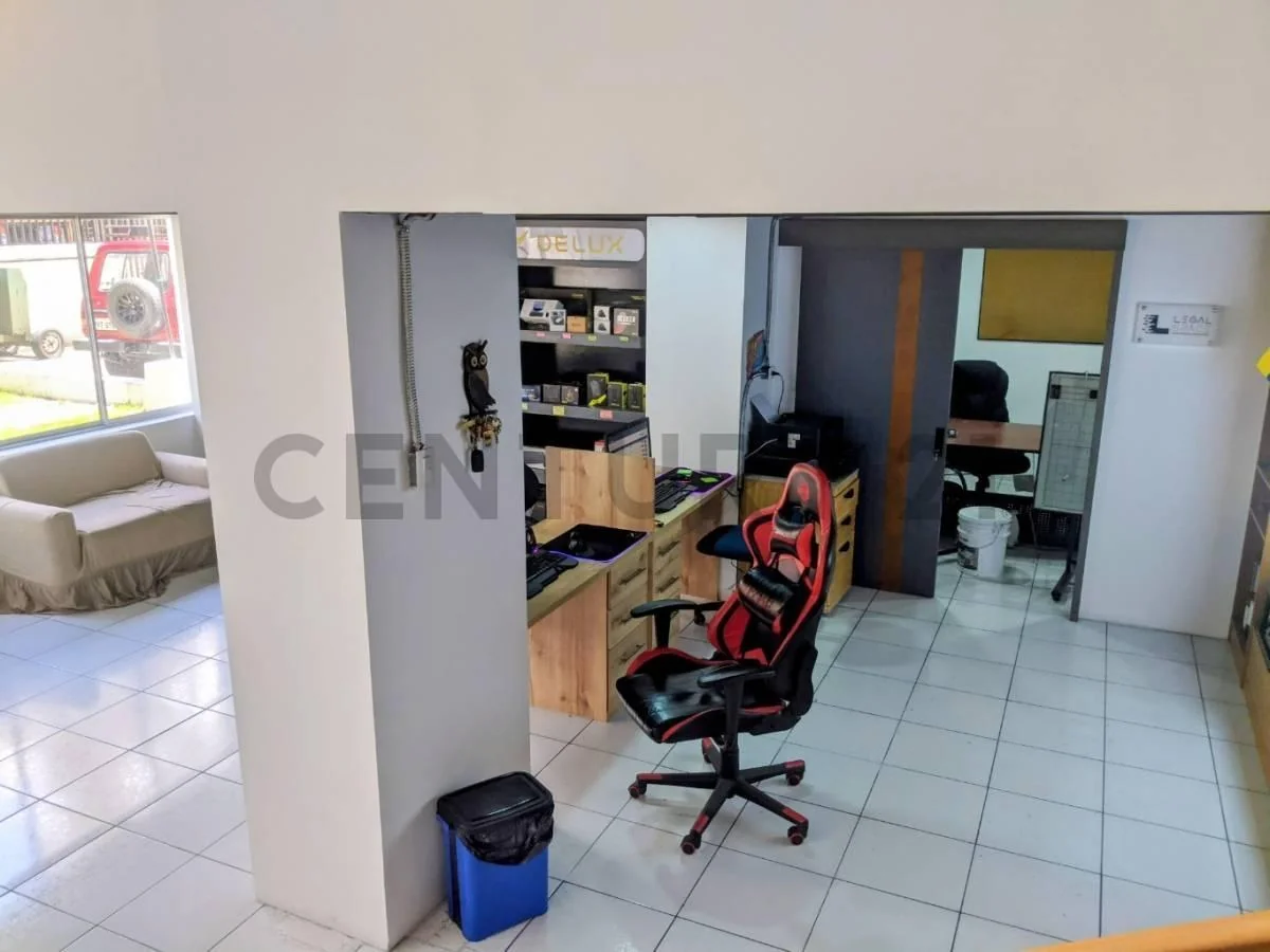 Propiedad Mixta, Oficina y Departamento en Venta en La Luis Cordero — imagen 3