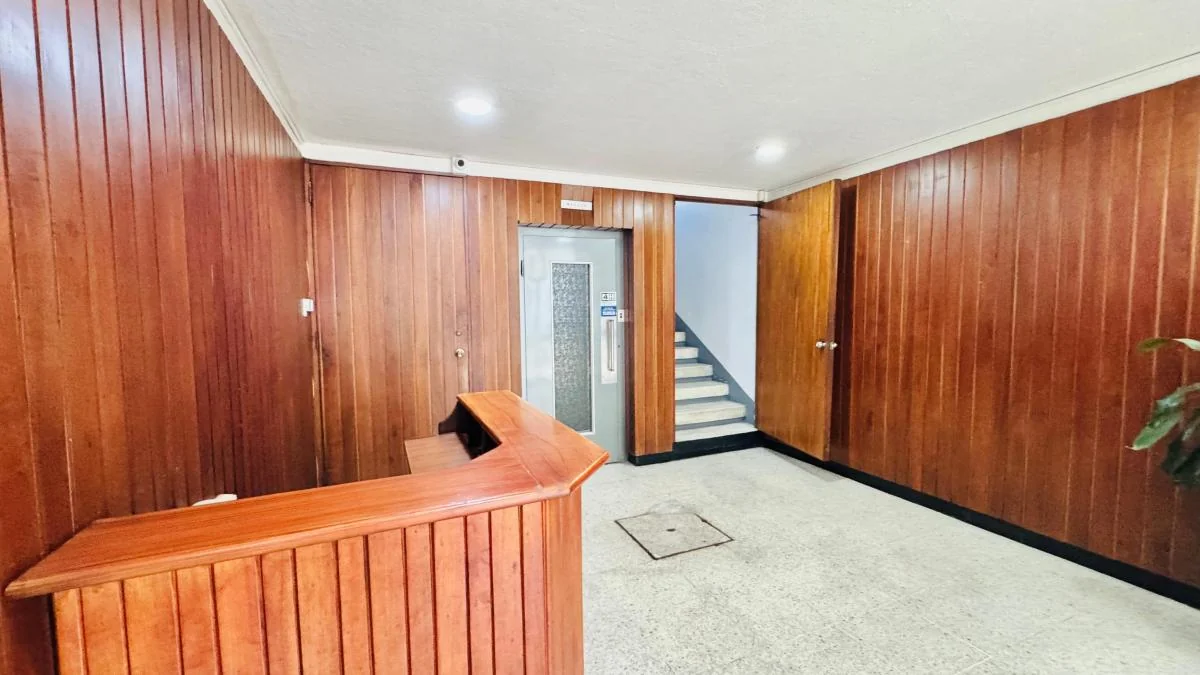 Vendo Oficina, 113 m², Calles Juan de Leon Mera y Wilson — imagen 3