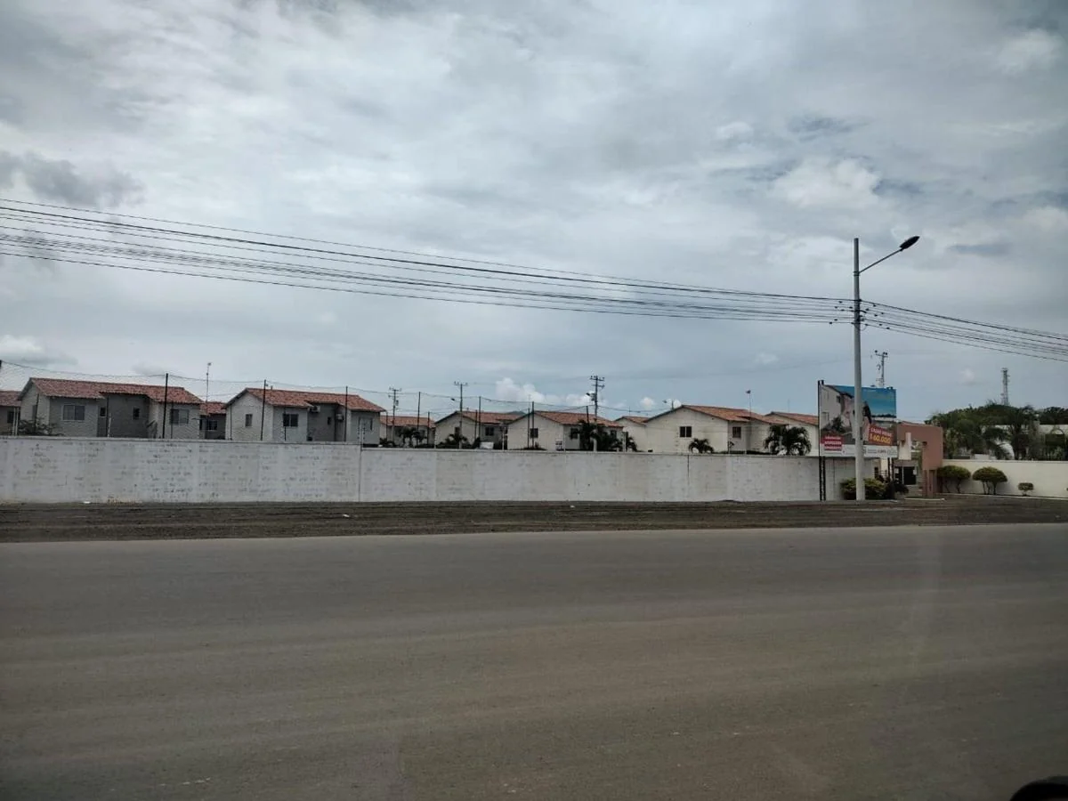 Terreno E Venta en Manta Vía Jaramijó, Manabí — imagen 4