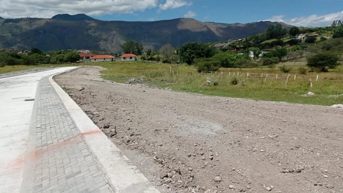 Lotes en Venta con Todas Las Obras en Yunguilla, Azuay — imagen 3
