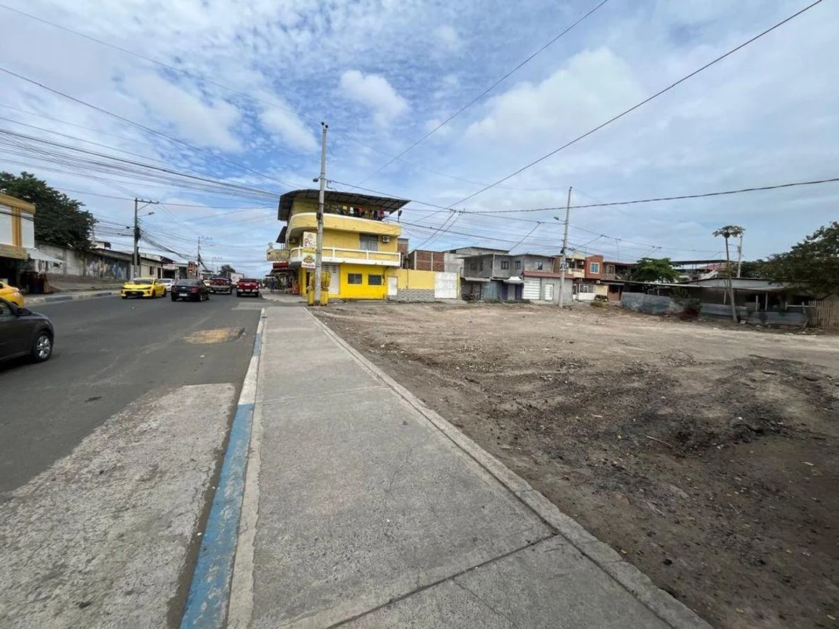 Terreno Comercial de Venta en Manta Zona Norte, Manabí — imagen 3