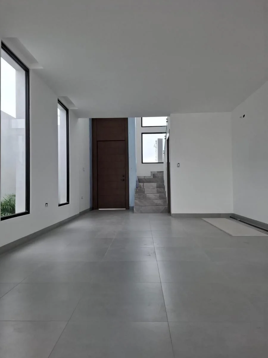 Casa de Estreno en Venta en Isla Celeste - Samborondon, Guayas — imagen 3
