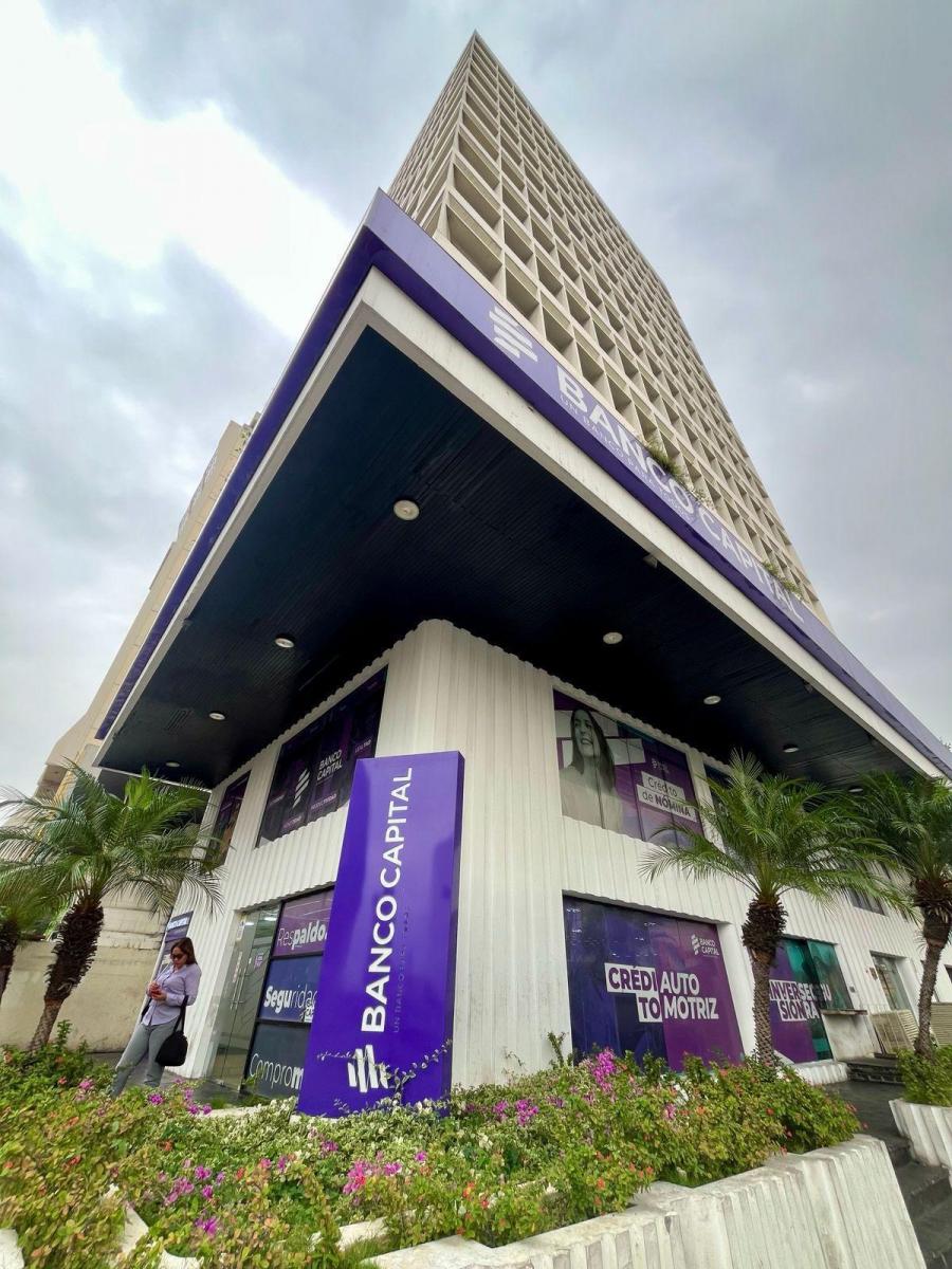 Vendo Oficina Comercial en El Centro de Guayaquil, Guayas — imagen 4