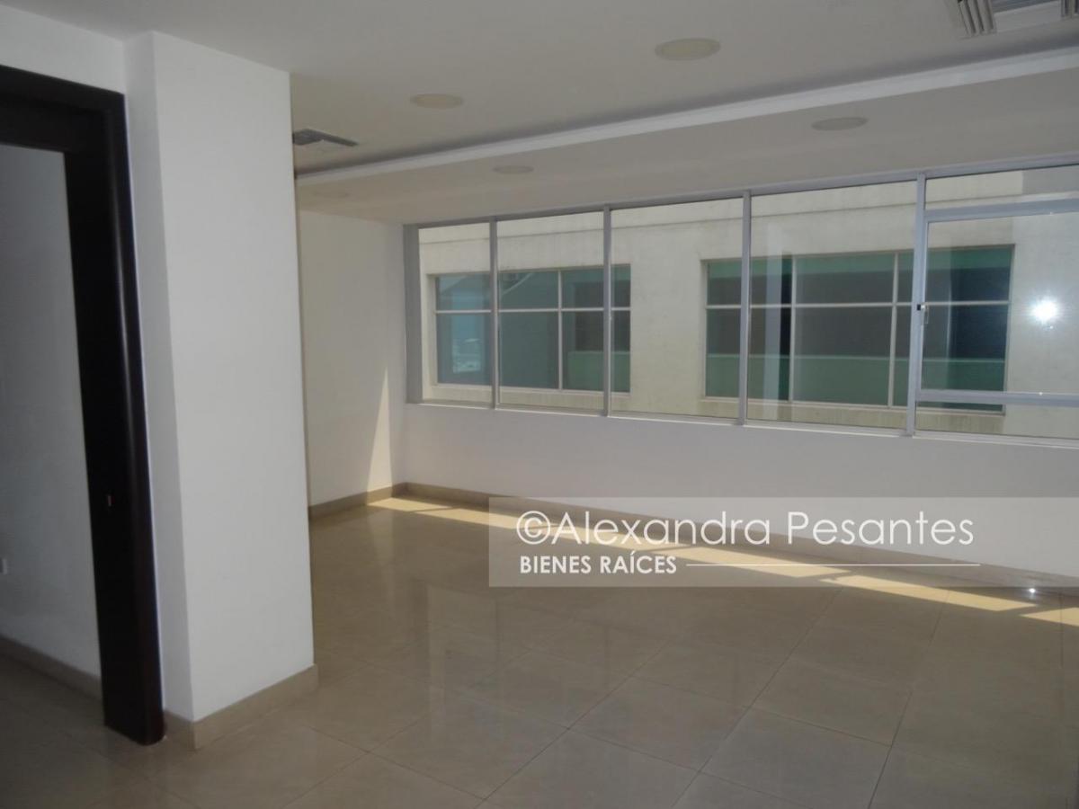 Oficina de 106 m² en Venta Edificio Corporativo Ciudad del Sol. Guayaquil, Guayas — imagen 3