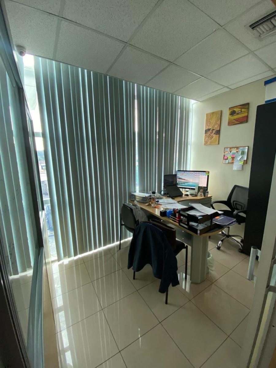 Vendo Oficina en Kennedy, norte, Plaza Center, Seguridad 247, Guayas — imagen 5