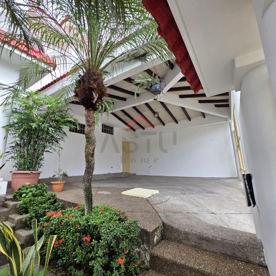 Se Vende Propiedad en Urb. Ceibos Norte, Guayas — imagen 4