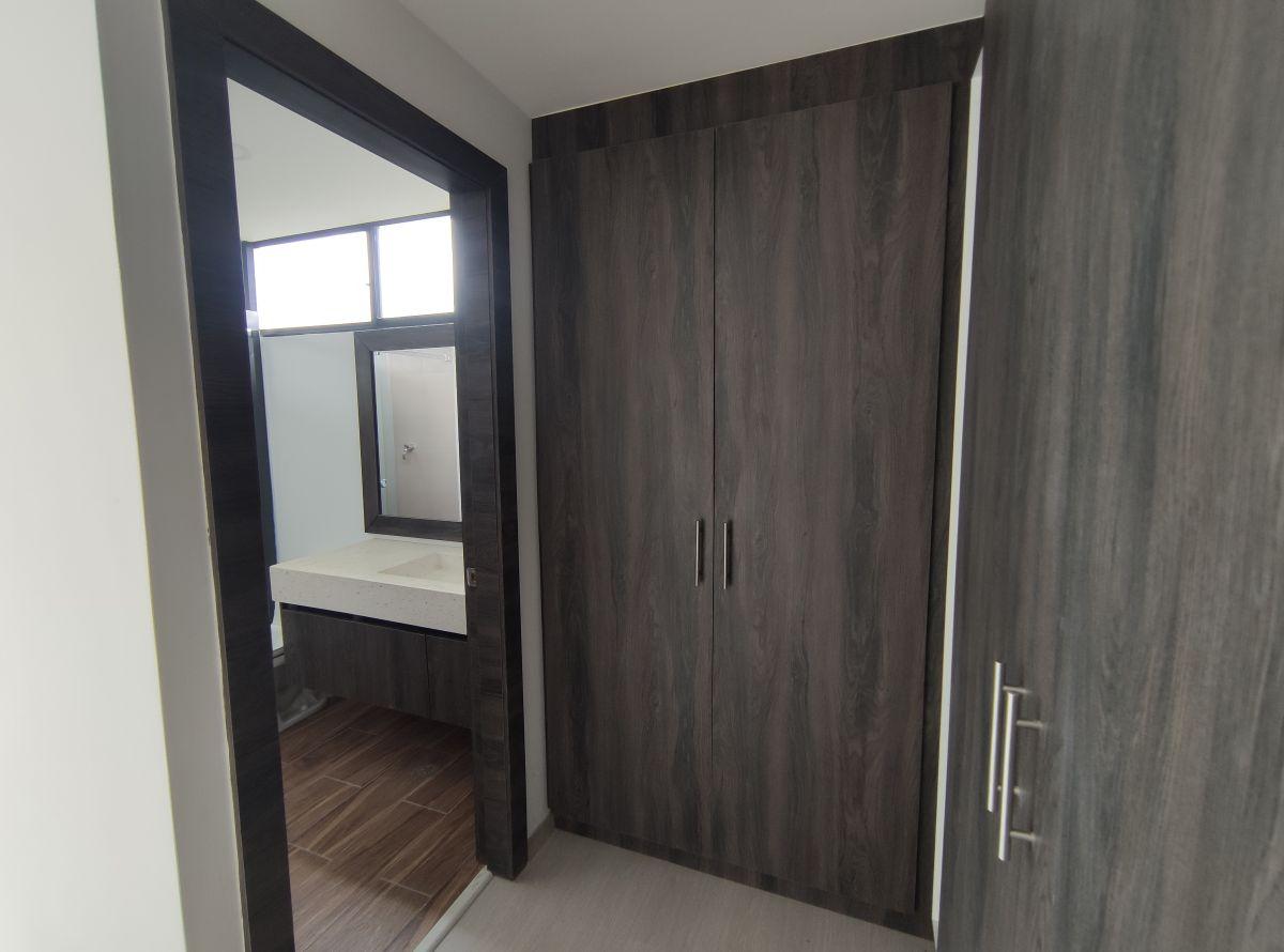 Venta Departamento con Terraza 3 Dorm. en Tumbaco — imagen 5