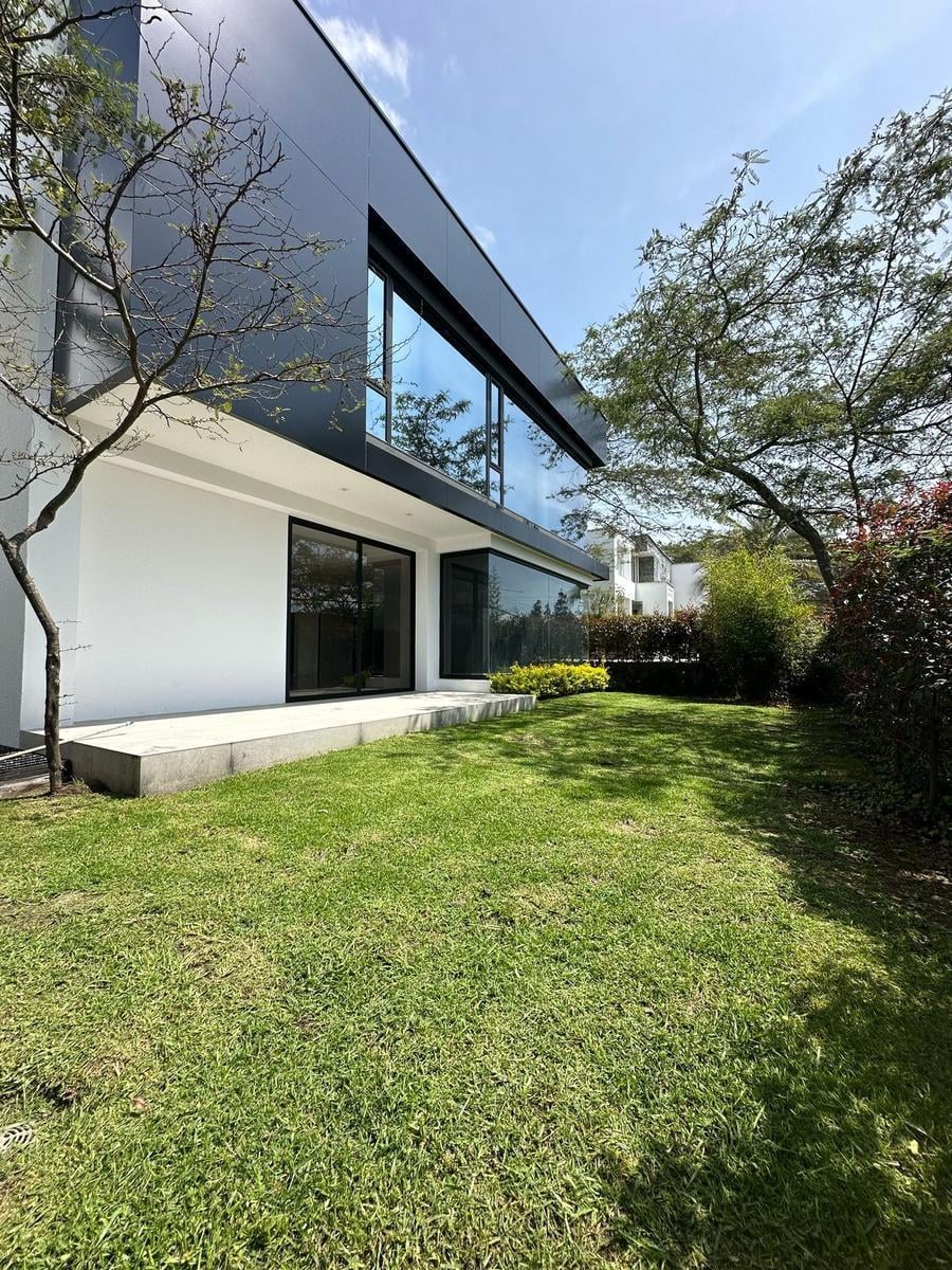 Casa Autosustentable y Domótica en Nayón — imagen 7
