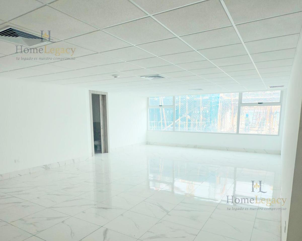 Venta de Consultorios Torre Medica Solaris con 1 Garaje Am, Guayas — imagen 5