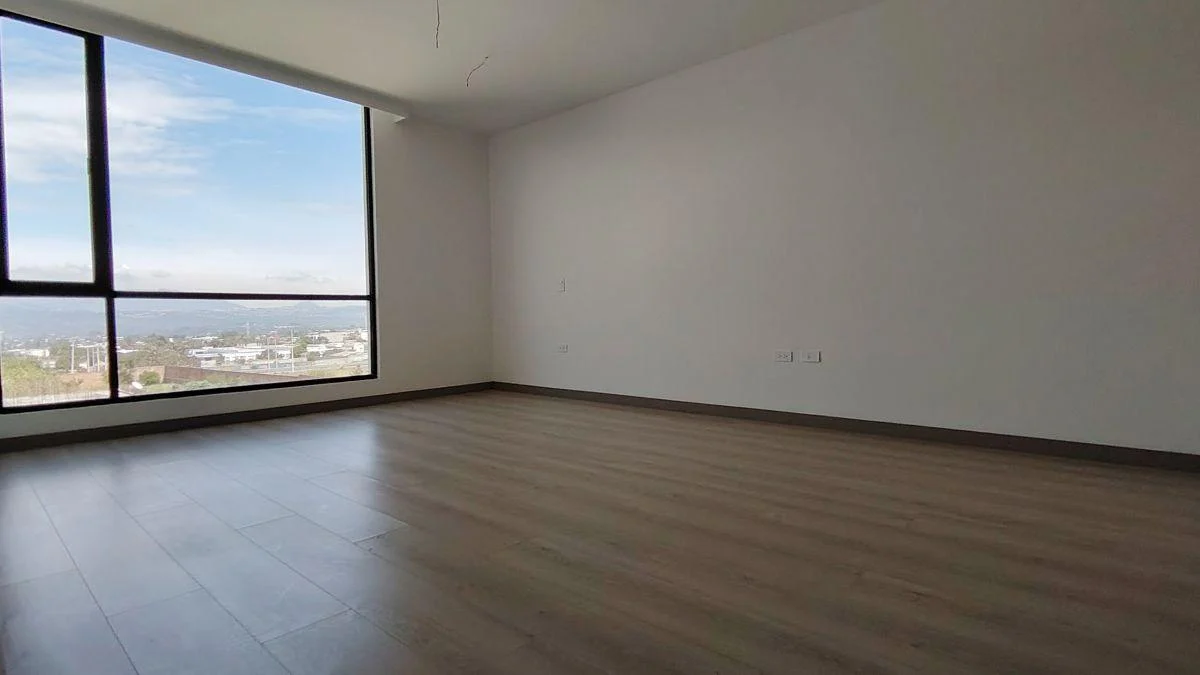 Casa en Venta, Sector La Morita en Tumbaco. Conjunto Moderno y Seguro — imagen 3