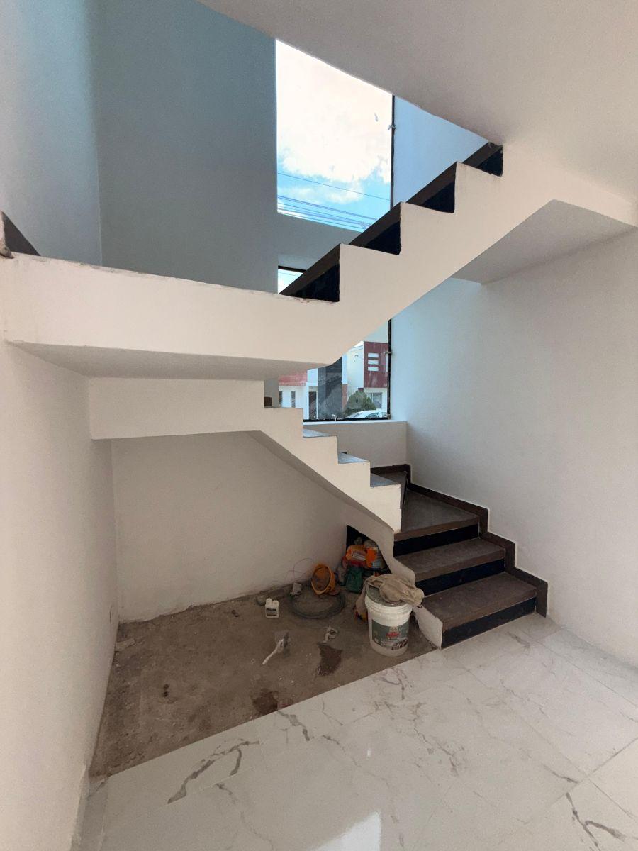 Venta de Casa de Estreno en Urbanización San Antonio Vía Samborondón, Guayas — imagen 4