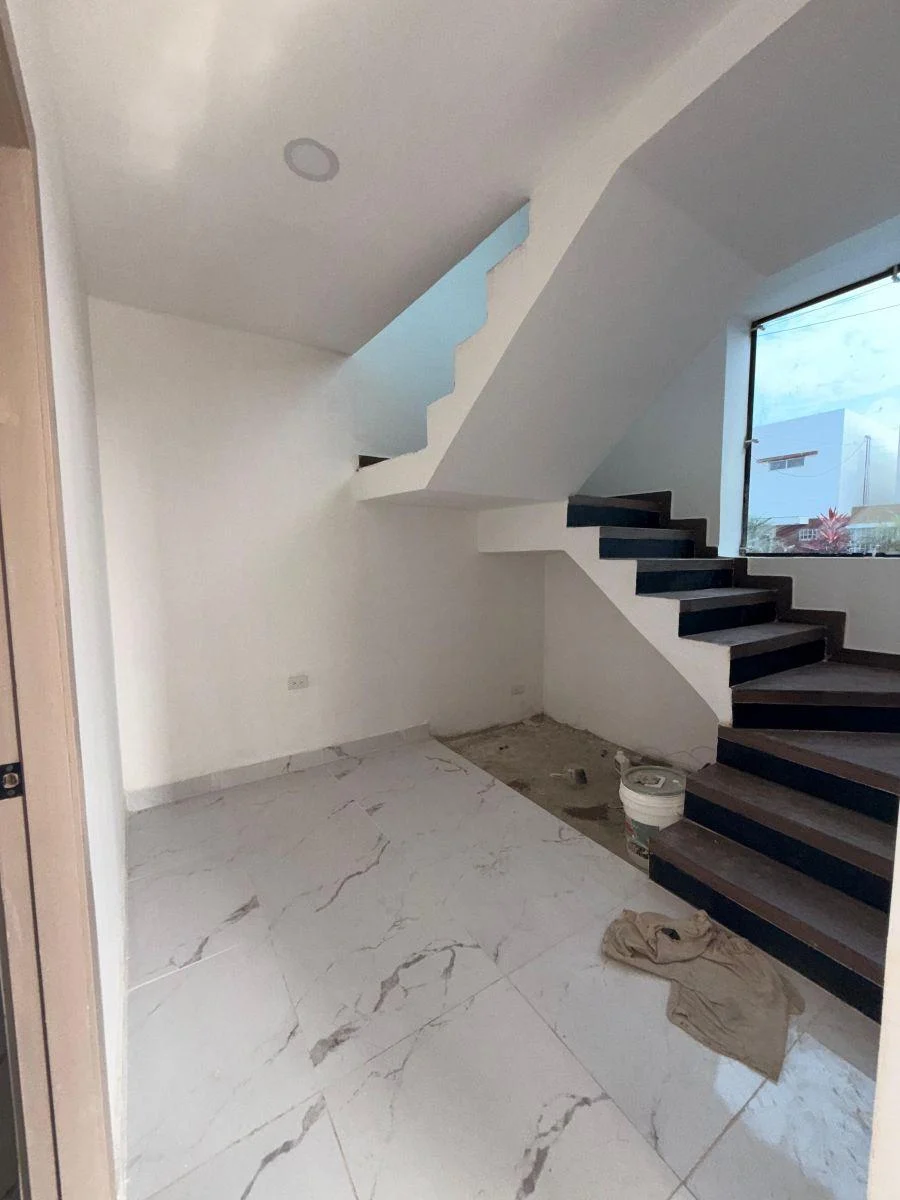 Venta de Casa de Estreno en Urbanización San Antonio Vía Samborondón, Guayas — imagen 3