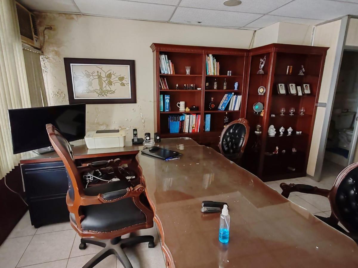 Oficina en Venta – Centro de Guayaquil, Edificio Plaza, Zona 9 de Octubre (W. L), Guayas — imagen 5