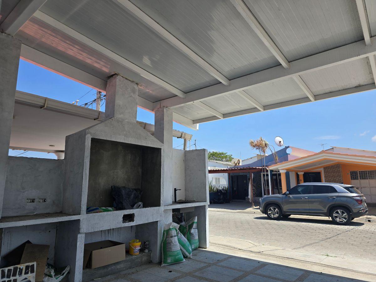 Venta de Oportunidad Casa en Urbanización Villa Marina Frente Al Mar — imagen 4