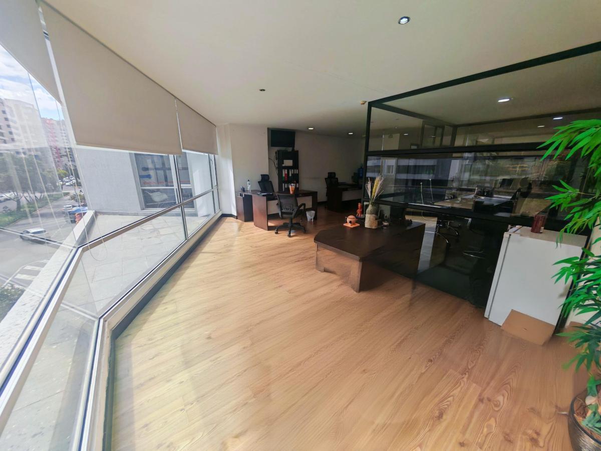 Oficina Exclusiva en Venta - República del Salvador - Edificio Moderno — imagen 5