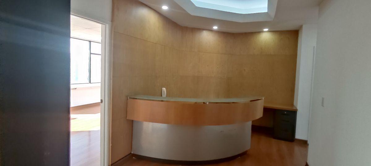 Vendo Oficina Frente Al Parque La Carolina, Piso Completo en Venta — imagen 8