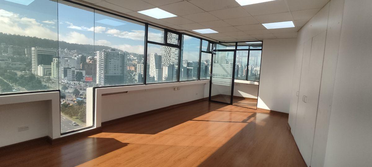 Vendo Oficina Frente Al Parque La Carolina, Piso Completo en Venta — imagen 7