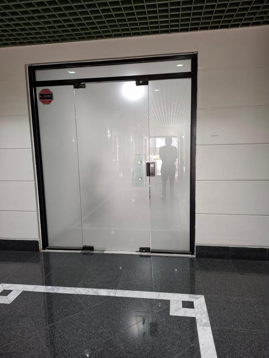 Local/oficina de Venta en El World Trade Center en La Floresta — imagen 3