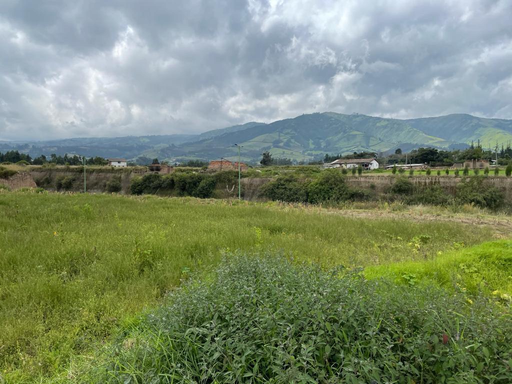 Venta Lotes de Terreno de 7.723 m² Al Filo de Carretera, Via Al Aeropuerto Sector Tababela — imagen 9