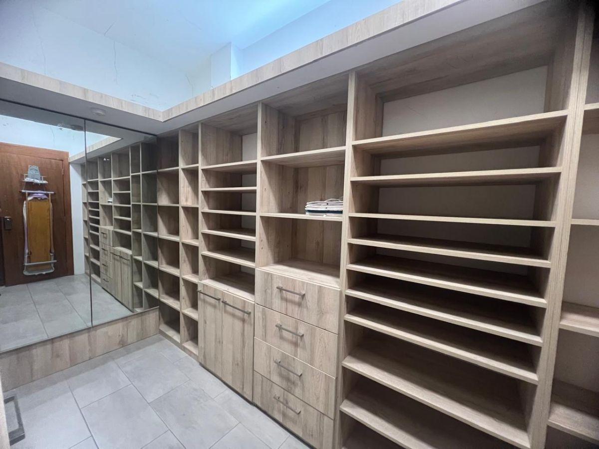 Venta de Casa 3 Habitaciones, Piscina en Isla Mocoli Etapa Dubai / Samborondon, Guayas — imagen 3