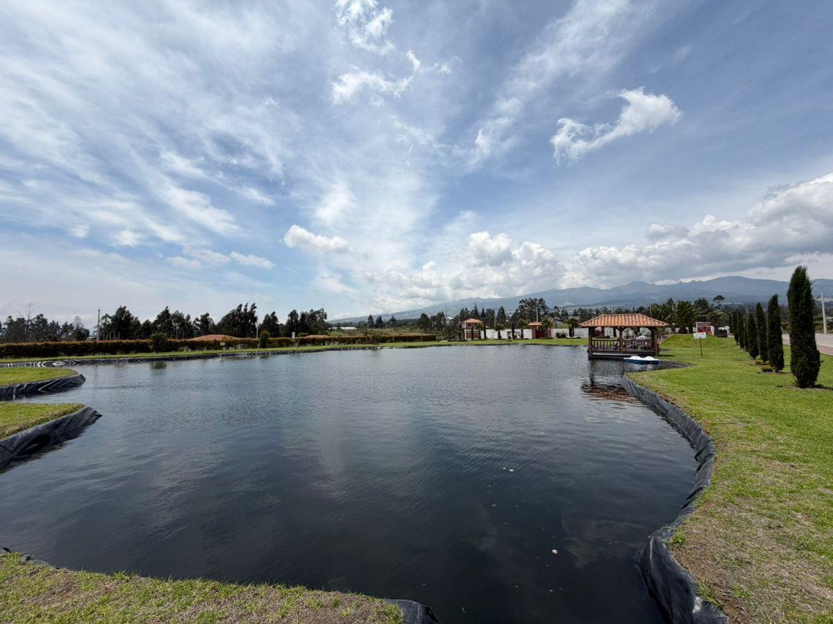 Terreno Residencial Urb. La Pradera Tabacundo — imagen 4