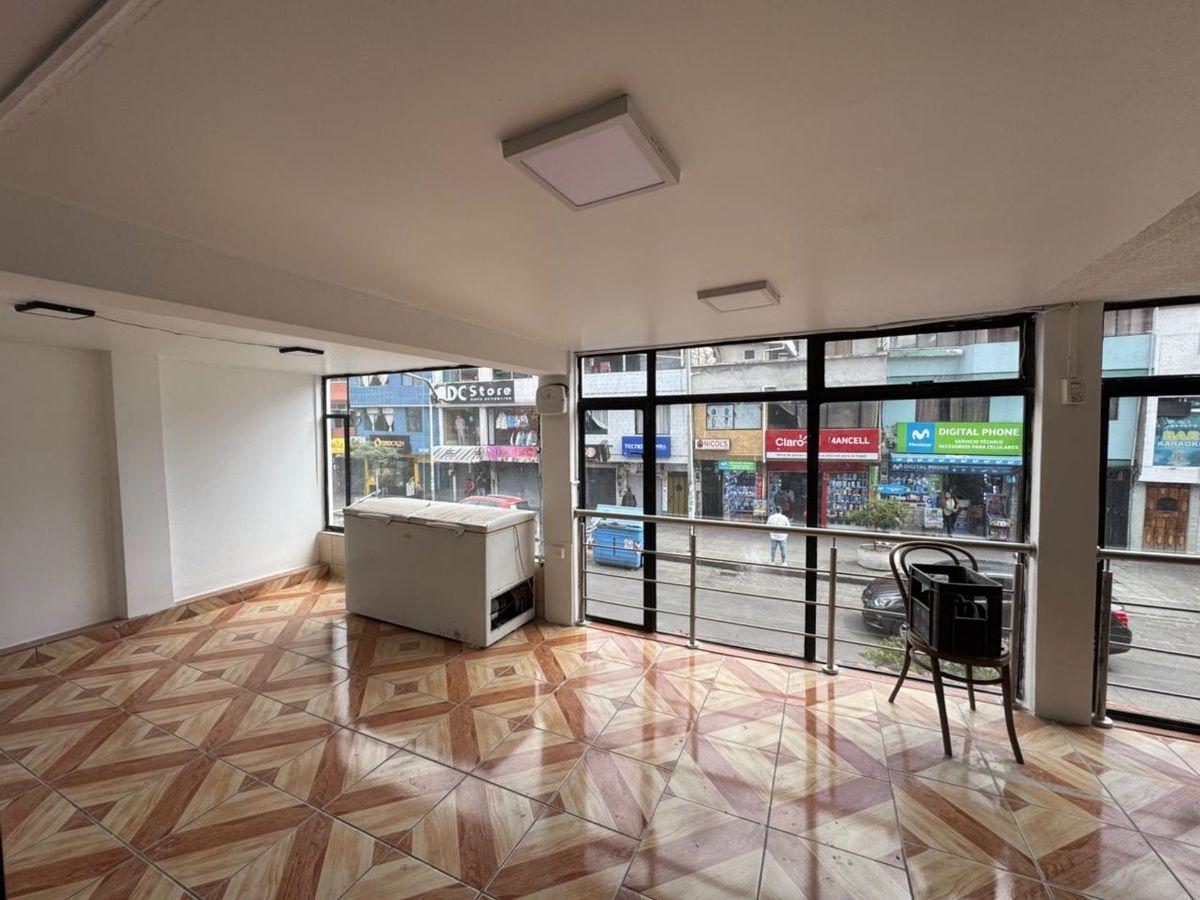Casa Comercial en Venta Solanda Calle J 210 m² — imagen 3