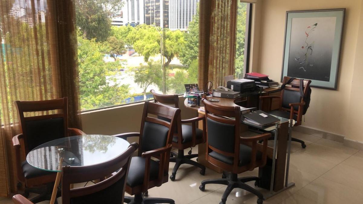 Oportunidad, en La Carolina, en Venta, Sin Muebles, Junto Al Cci, Cerca Al Metro — imagen 3