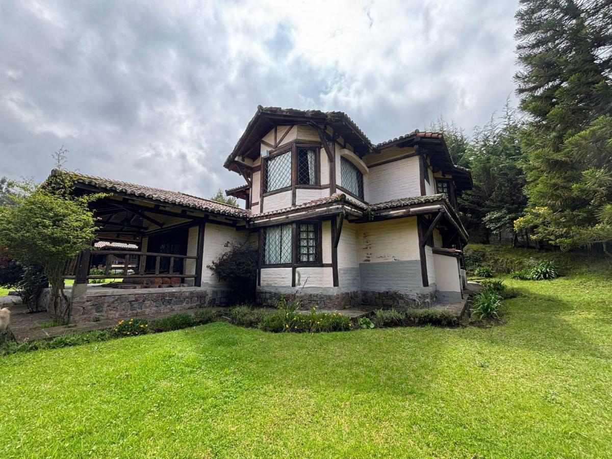 Terreno con 2 Casas de Venta en Yaruqui — imagen 5