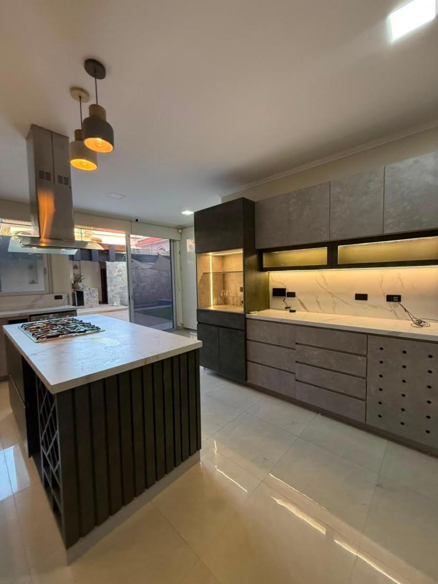 Casa en Venta en La Urbanizacion Laguna Club - Vía La Costa, Guayas — imagen 4
