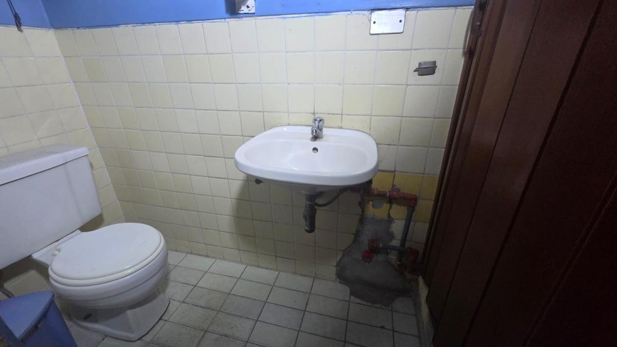 En Venta Oficina - Consultorio Centro de Guayaquil (Jkcal), Guayas — imagen 3