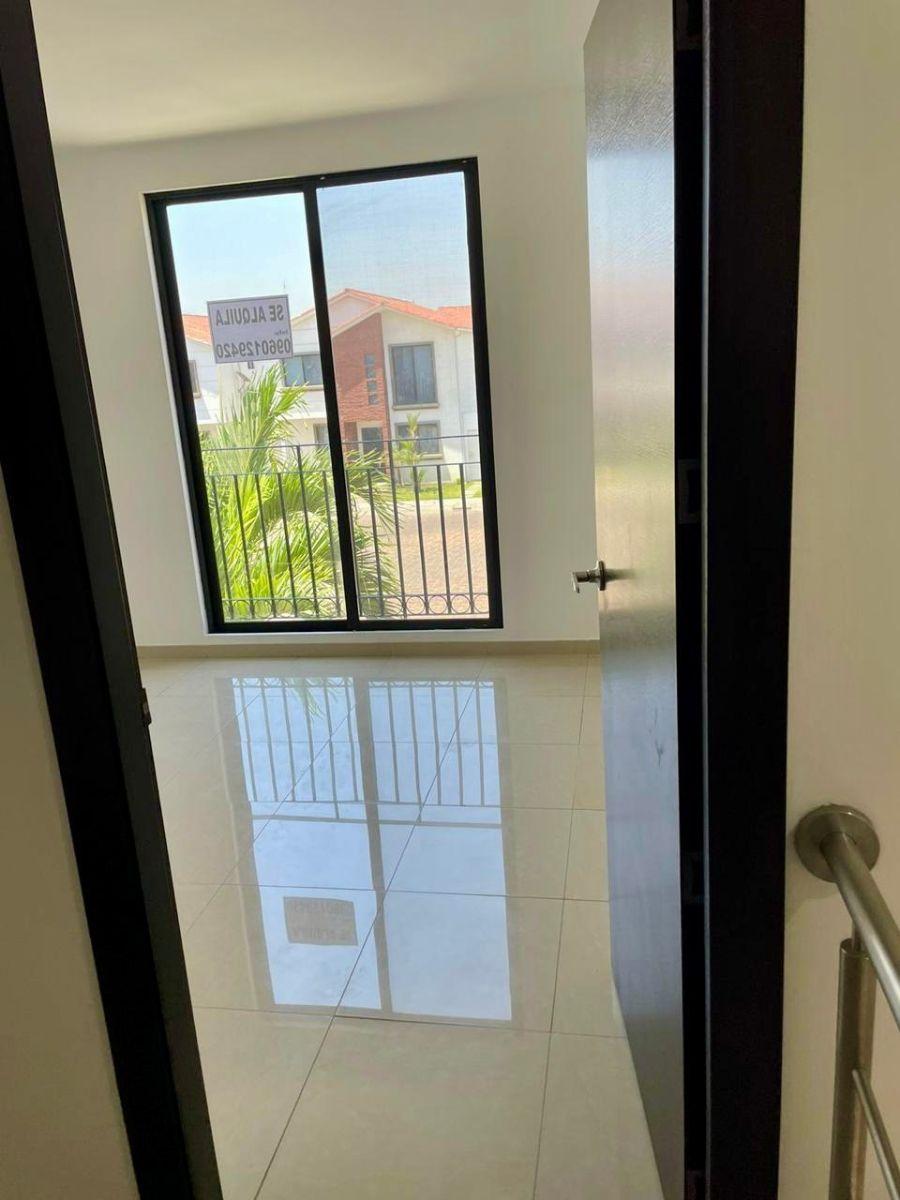 Casa de 130 m², 3 Dorm, Napoli, Vía a Salitre, Guayas — imagen 5