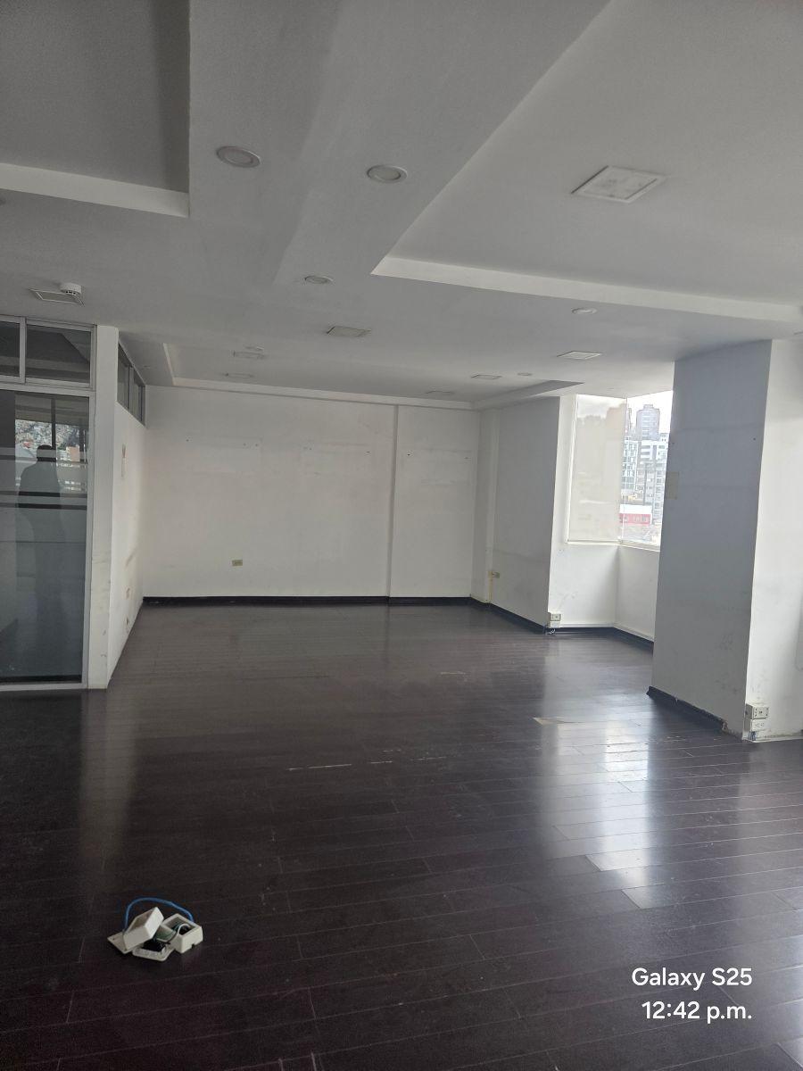 Piso Corporativo en Venta – Centro Norte de Quito, 732 m² — imagen 5