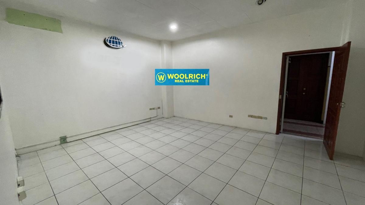 Vendo Oficina en Aguirre y Malecon, 60 m², Guayas — imagen 5