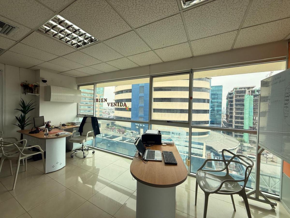 Venta de Oficina en Edificio Trade Building Torre B Piso 6, Guayas — imagen 5