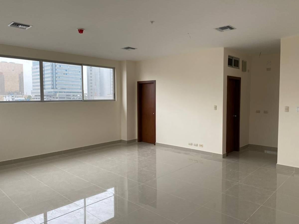 Kennedy Norte Oficinas de Estreno en Venta – | Frente Al Parque Lineal, Guayas — imagen 4