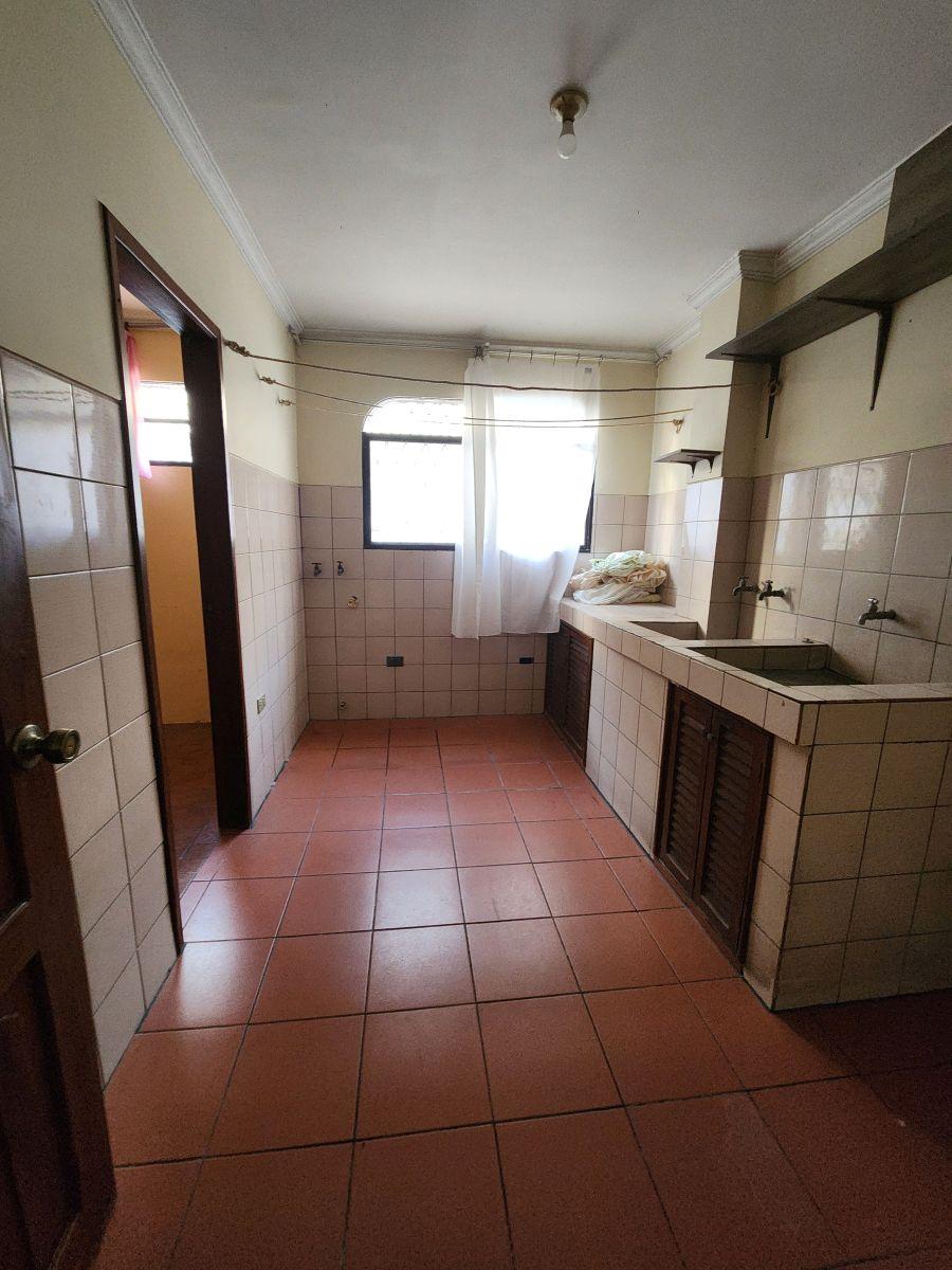 Garzota, Vendo Dos Plantas Mas Terraza Cubierta, Guayas — imagen 3