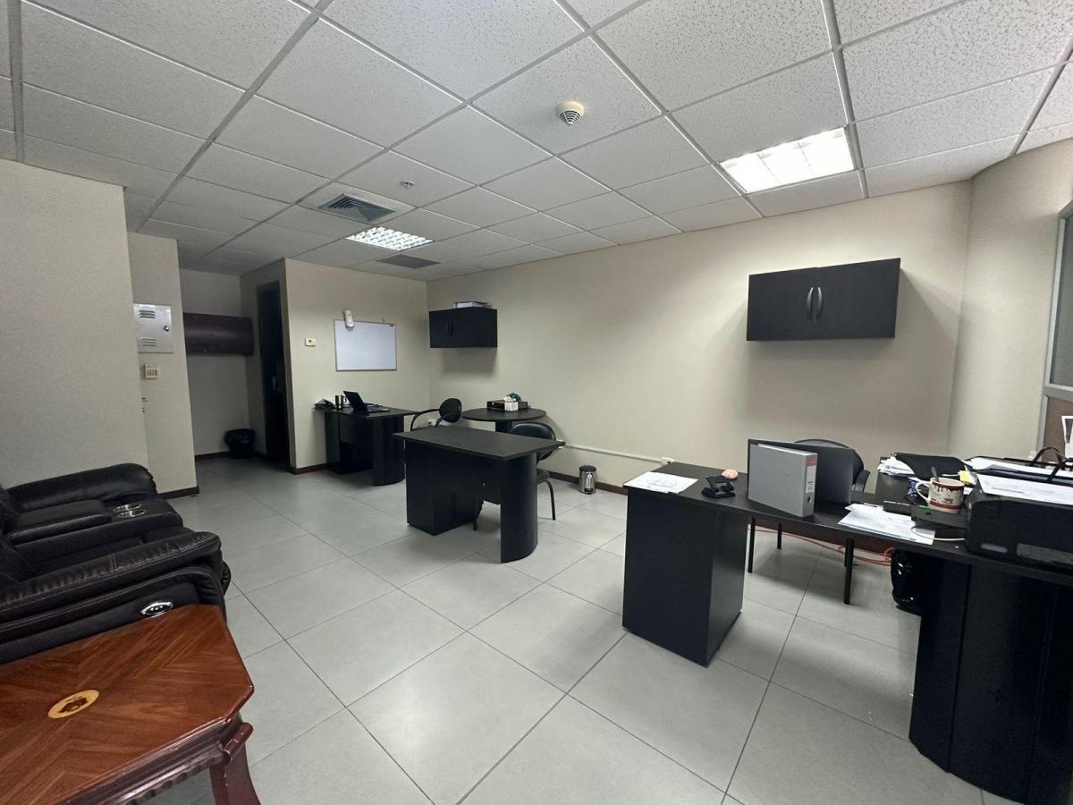 Venta de Oficina Vista Al Rio en The Point Puerto Santa Ana (Jp), Guayas — imagen 6