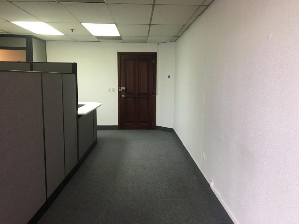 Vendo Oficina con Divisiones en Edificio World Trade Center, Sector Swissotel — imagen 10