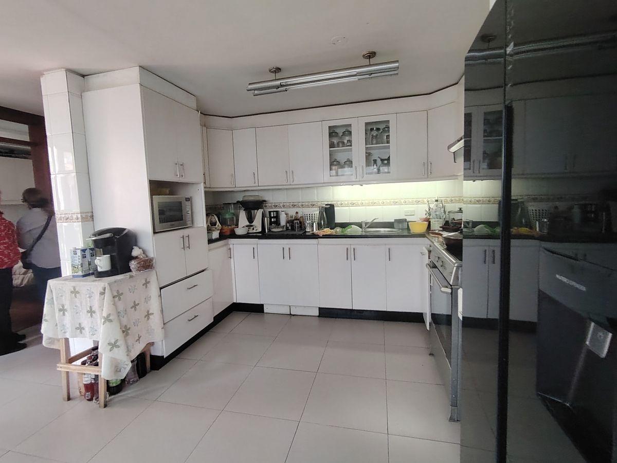 Casa de Venta Sector Urbanización Einstein Carcelén — imagen 5