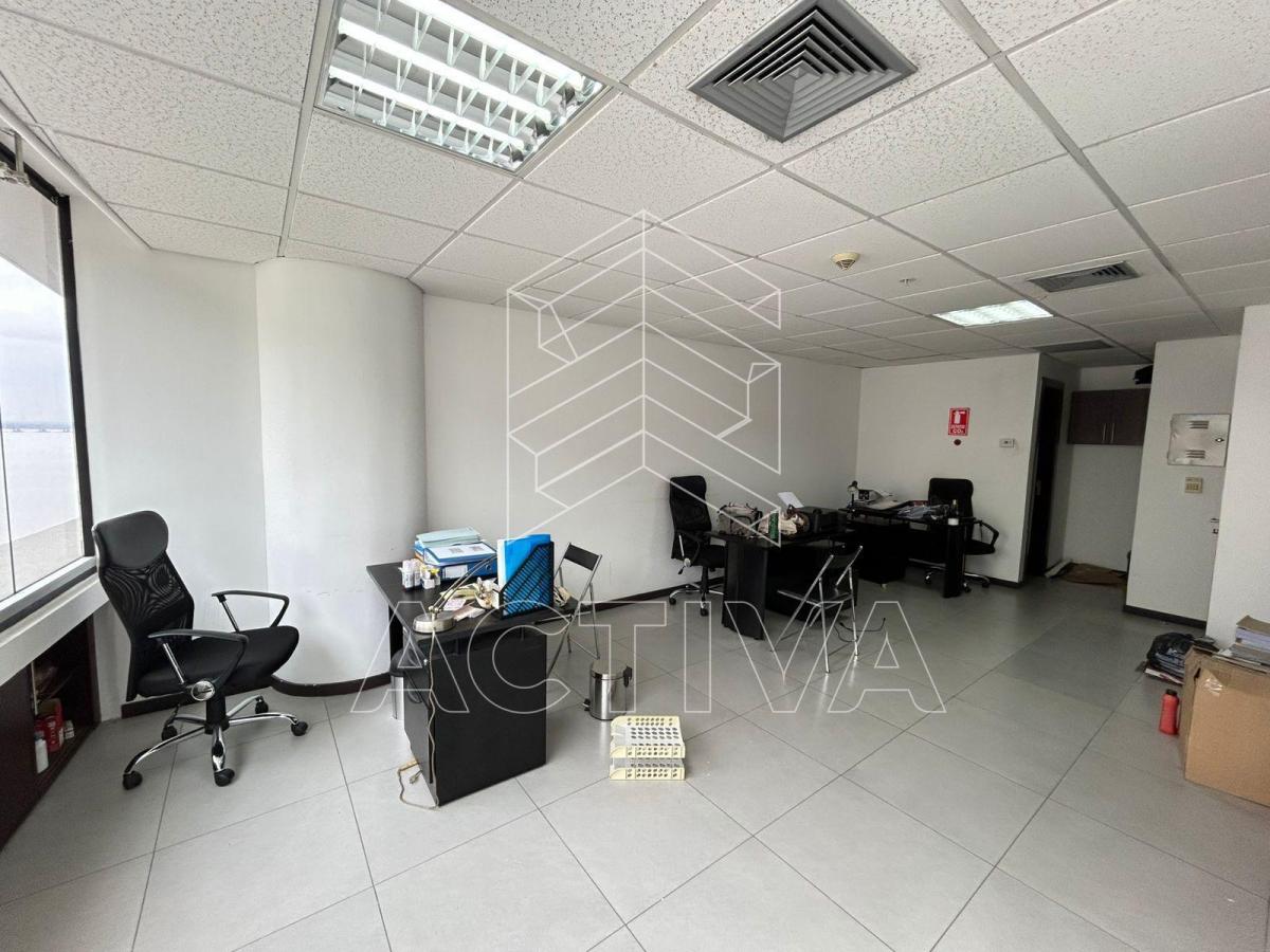 Oficina en Venta y Renta en El Edificio The Point, Puerto Santa Ana, Guayas — imagen 3
