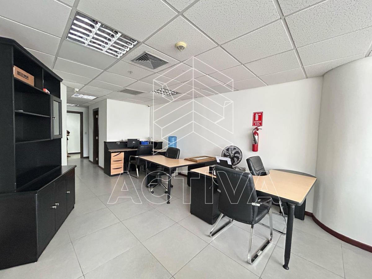 Renta y Venta de Oficina en The Point, Sector de Puerto Santa Ana, Guayas — imagen 4