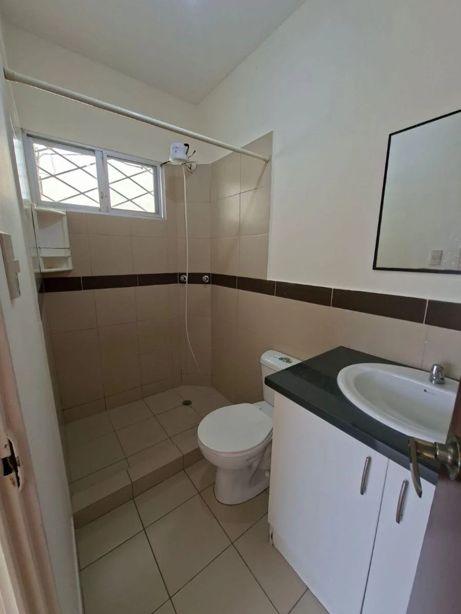 Venta de Casa, Una Planta Urbanización San Antonio - Vía Salitre, Guayas — imagen 4