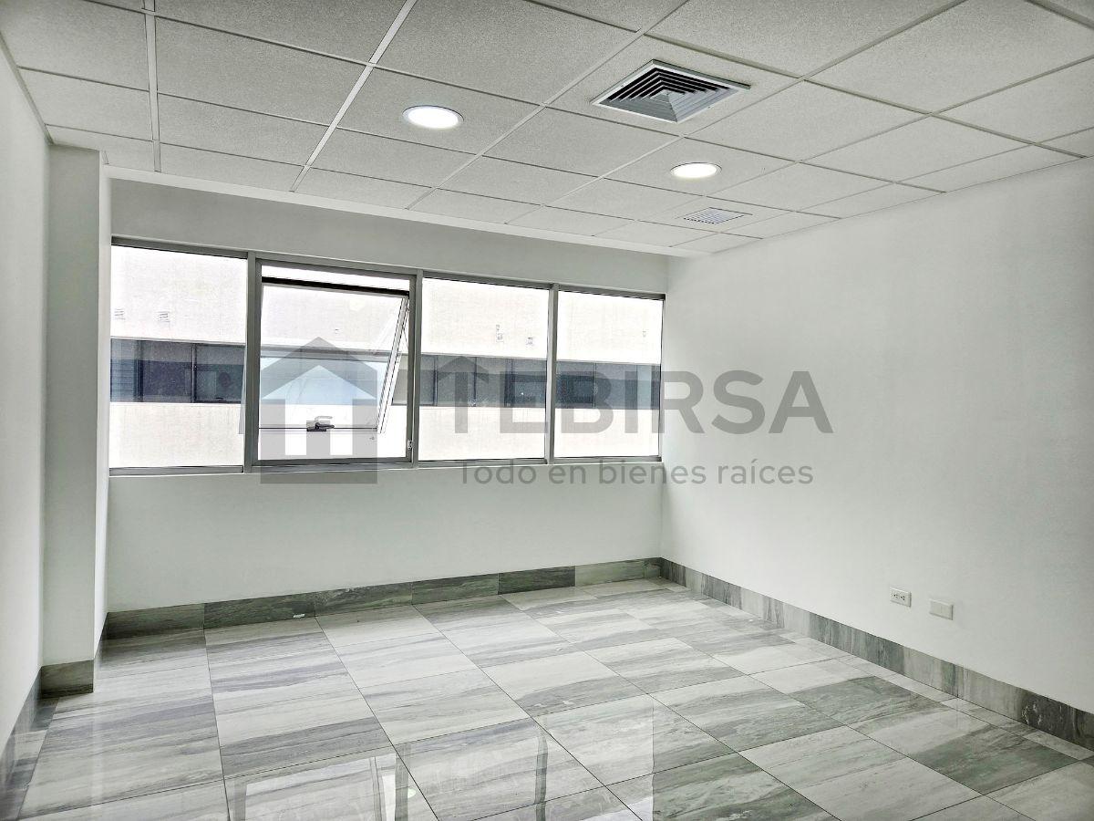 Oficina en Venta o Alquiler, Incluye Parqueo - Platinum 2, Av León Febres Cordero, Guayas — imagen 4