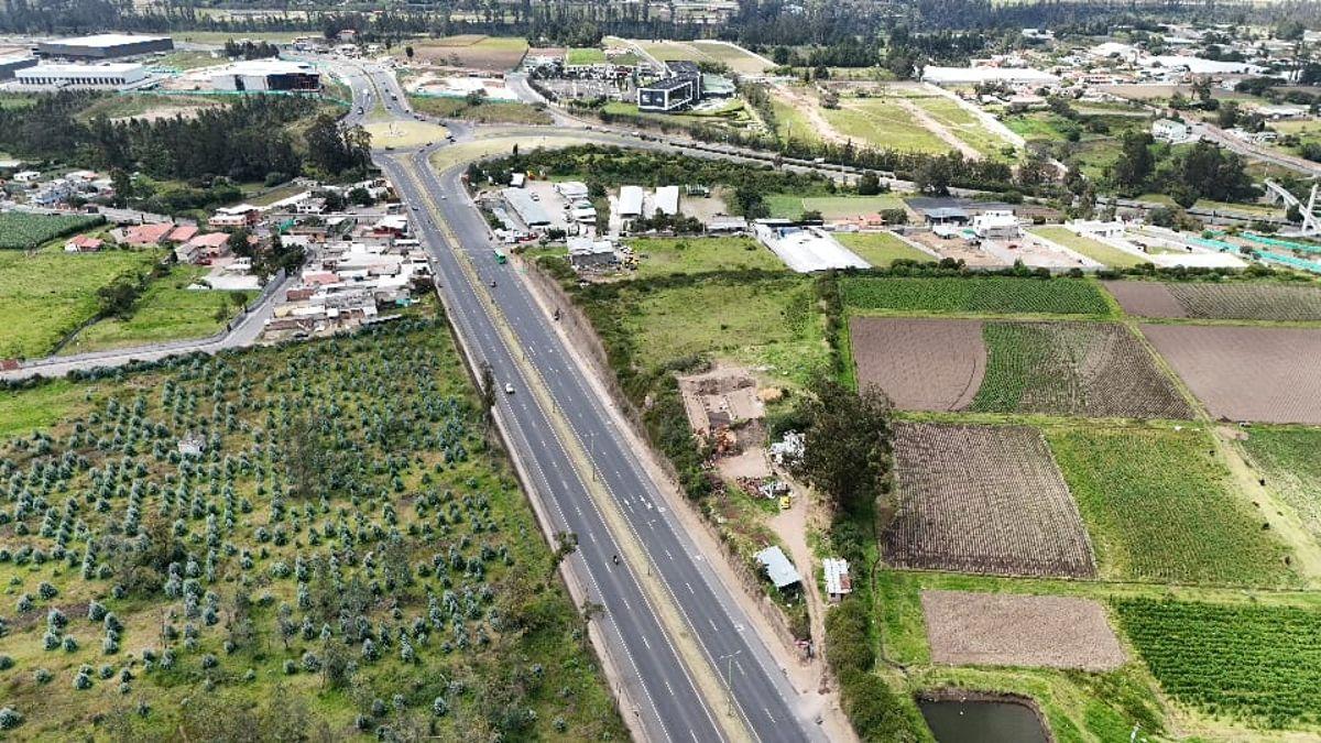 Venta Terreno. 1 Has Tababela. Excelente Oportunidad de Inversion. Provincia de Pichincha — imagen 5